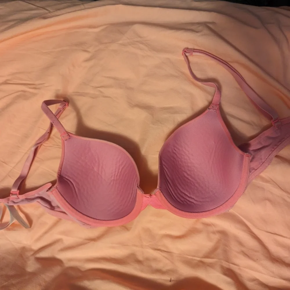 Victoria secret pink bra 34b - Picture 5 of 5